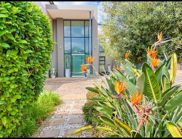 6 BEDROOM HOUSE FOR SALE IN MIDSTREAM RIDGE